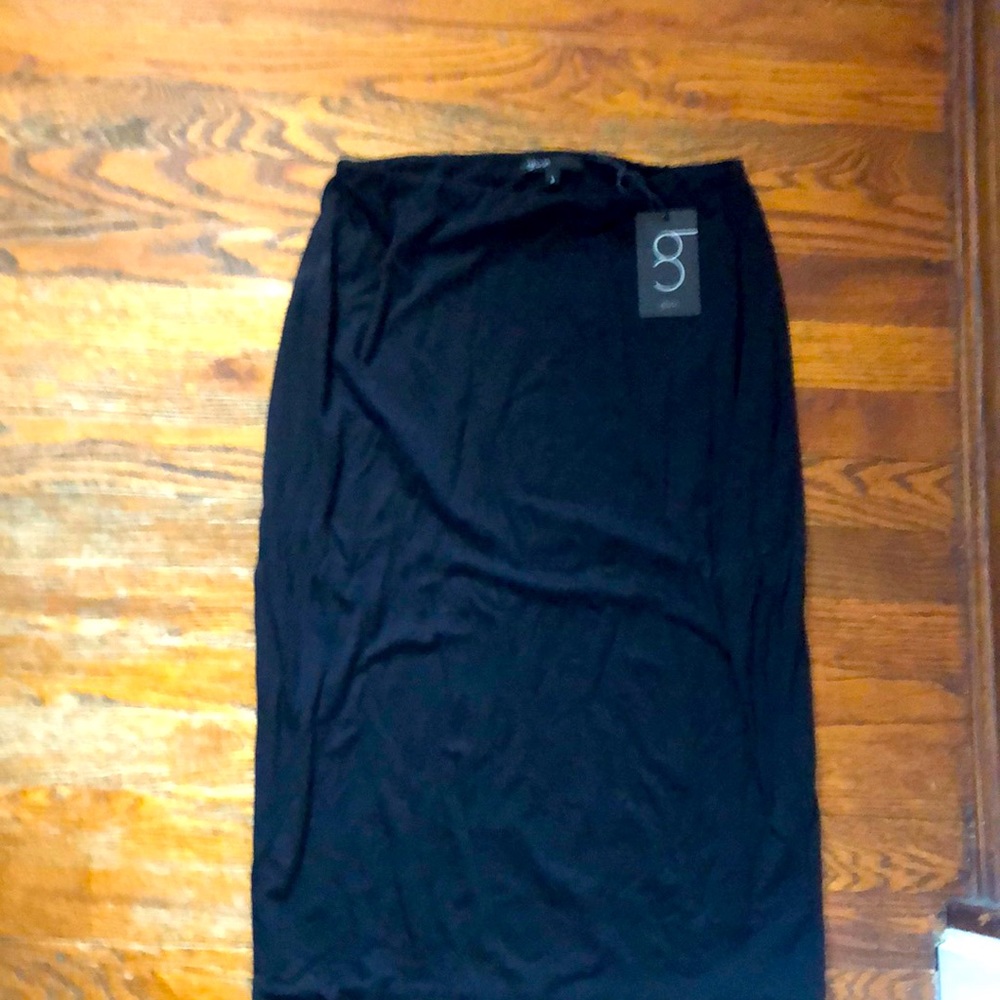 Gibson black pencil knit midi skirt, NWT.